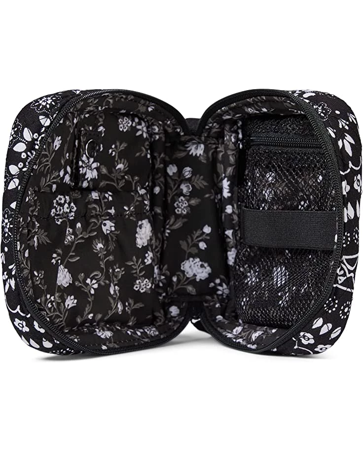 Vera Bradley Bag and Travel Accessories Cotton Mini Travel Case w/Clip 3 Vera Bradley Bag and Travel Accessories Cotton Mini Travel Case w/Clip - Image 3