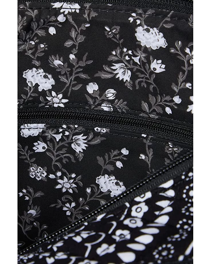Vera Bradley Handbags Cotton On the Go Crossbody Purse 3 Vera Bradley Handbags Cotton On the Go Crossbody Purse - Image 3